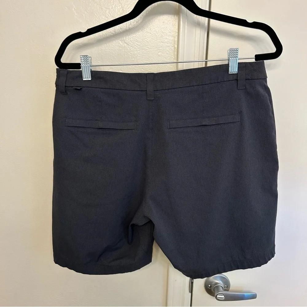 Lululemon Athletica Commission Classic Fit Warpstreme Shorts Checkered Gray 32